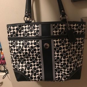 Coach black and white signature C bucket bag